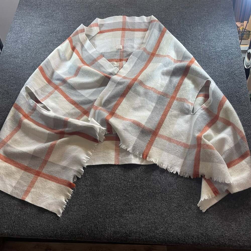 A New Day Plaid Poncho OSFM Gray Orange White